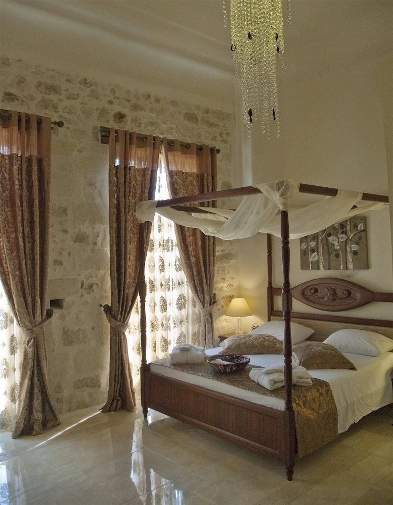 فندق ريثيمنوفي  أجنحة فندقية أنتيكا ديمورا المظهر الخارجي الصورة